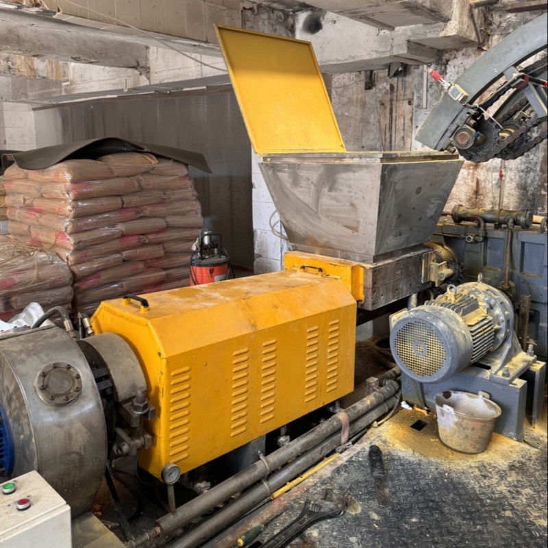 Air Cooling Die Face Pelletizing Machine Untuk Extruder Granulation Line Produksi