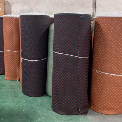 Sesuaikan Pola Bordir Quilted PVC Leather Lantai Mobil Mat Roll Untuk Mat Mobil