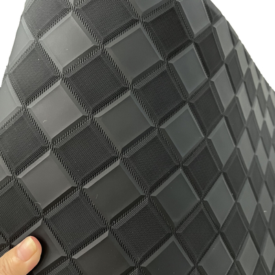 PVC Synthetic Embroidery Quilted Leather Car Floor Mat Roll Material Backing Disesuaikan