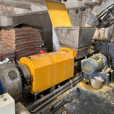 Mixer Mesin Pelletizing Plastik Sekrup Tunggal IXPE Crosslinkedb Mesin Granulasi PE